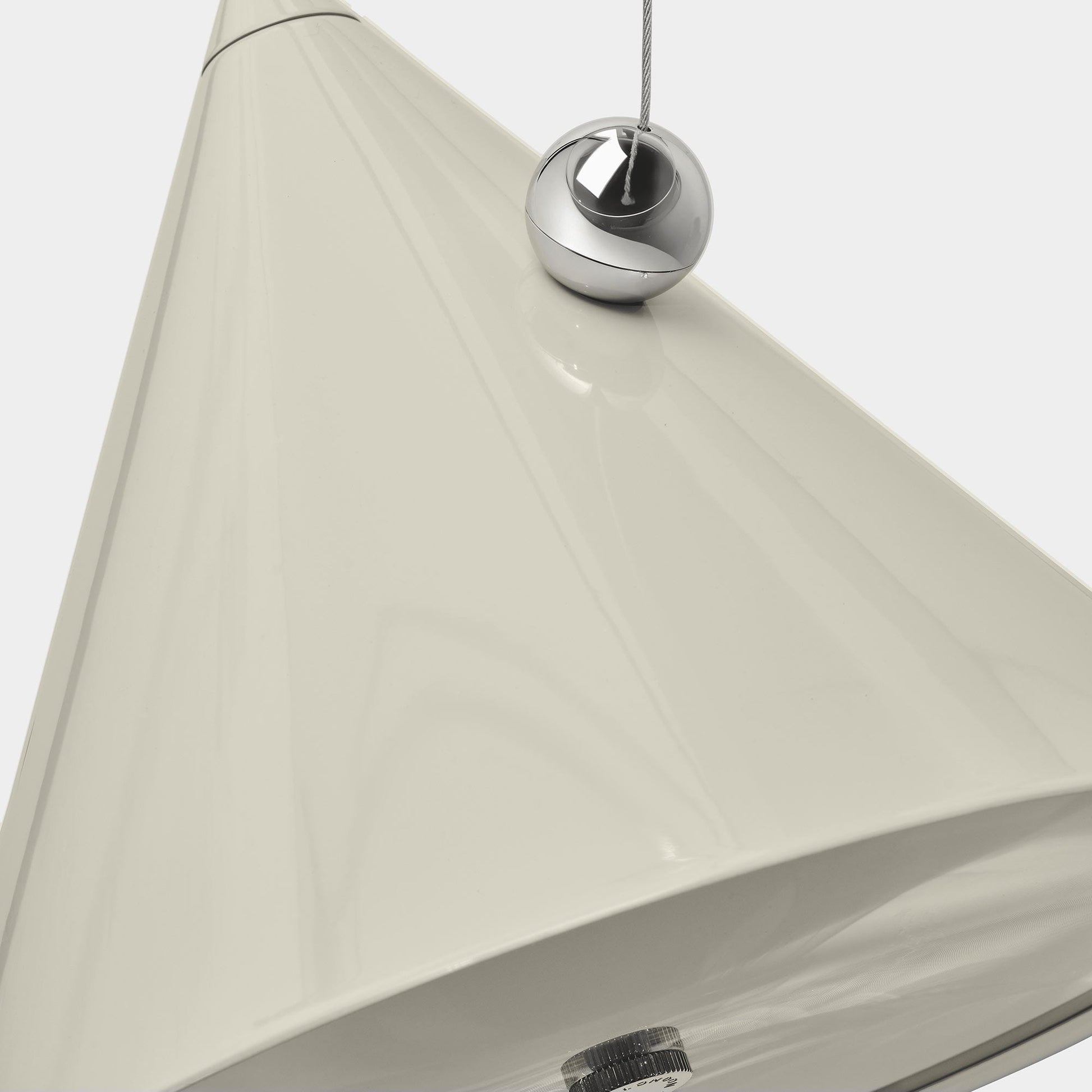 Pose LED Pendant Light in Detail.