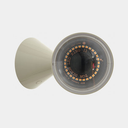 Pose LED Wall Light in Detail.