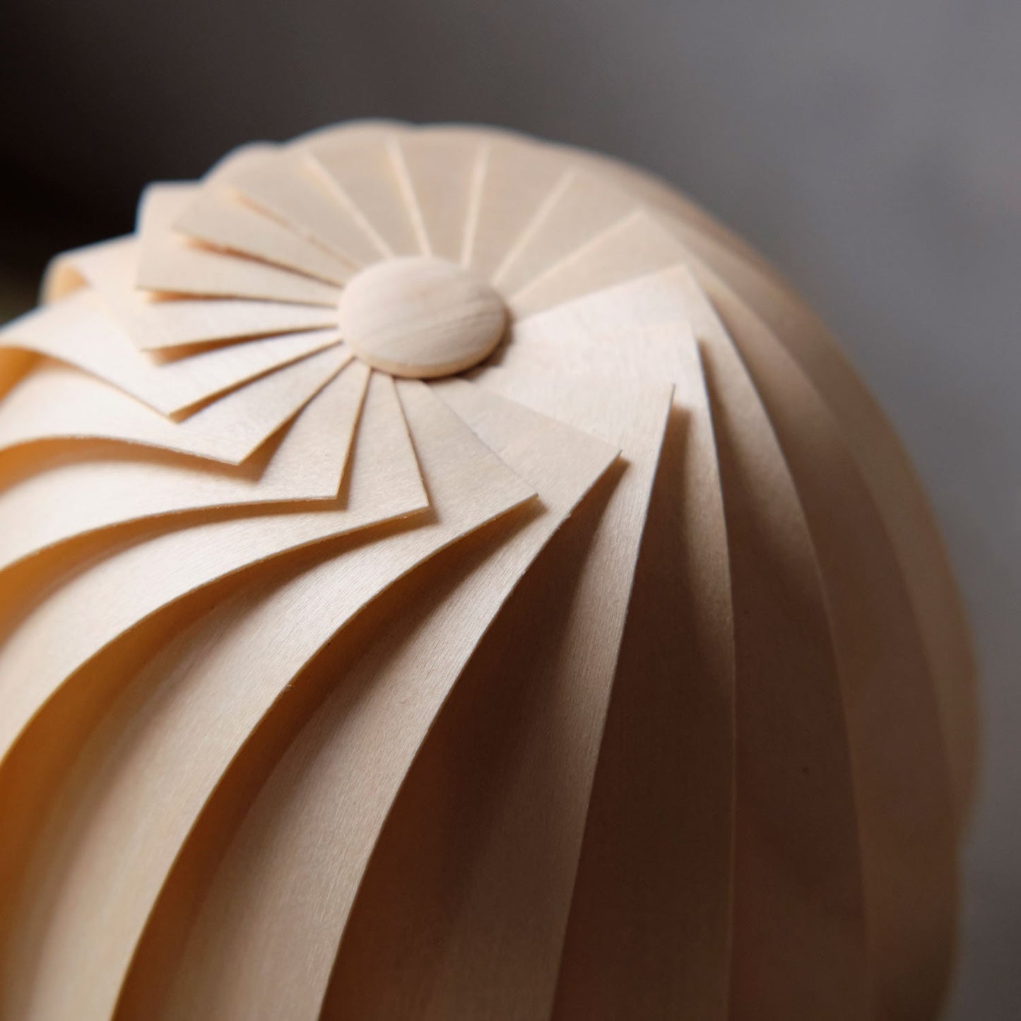 ST906 Mini Table Lamp in Detail.