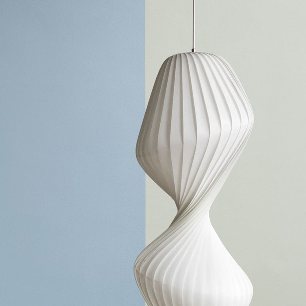 TR33 Pendant Light in Detail.