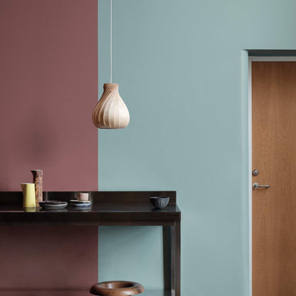TR42 Pendant Light in living room.