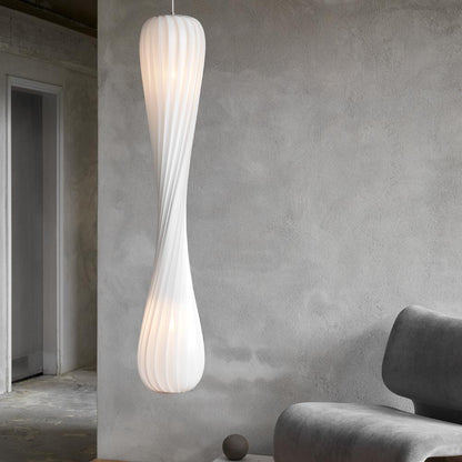 TR7 Pendant Light in living room.