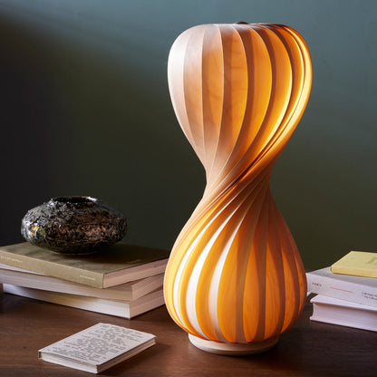 TR7 Table Lamp in Detail.