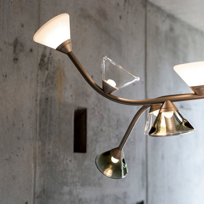 Linfa LED Chandelier in Detail.