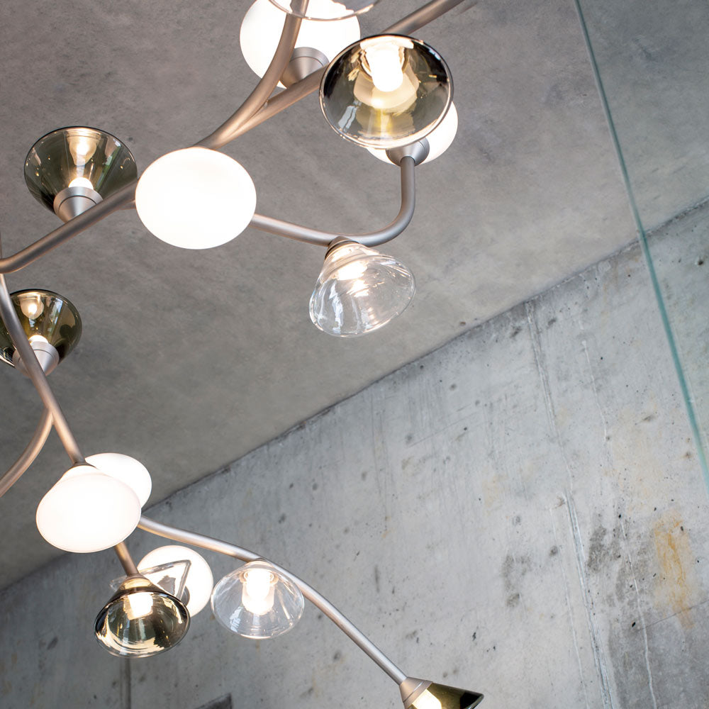 Linfa LED Chandelier in Detail.