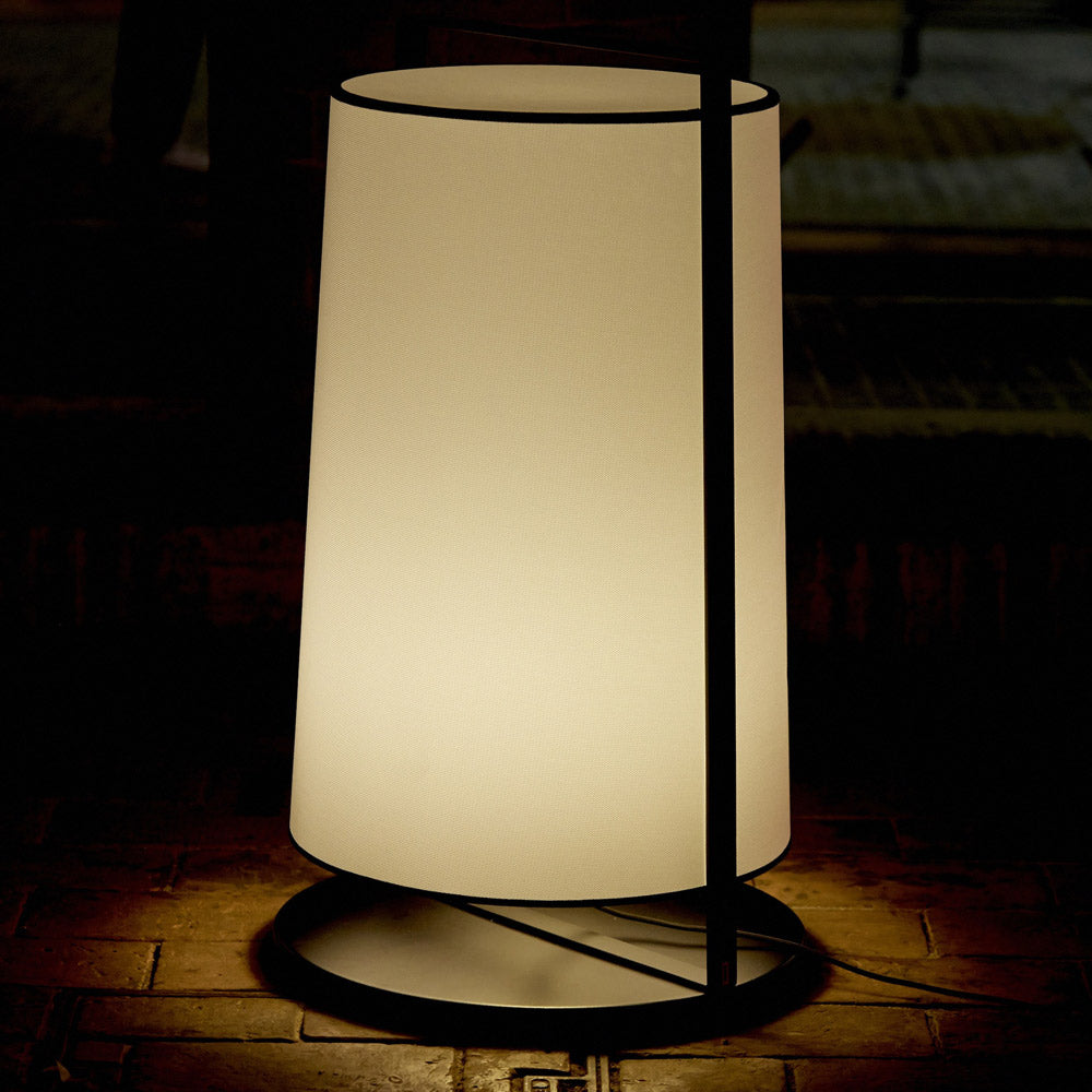 Macao Floor Lamp in Detail.