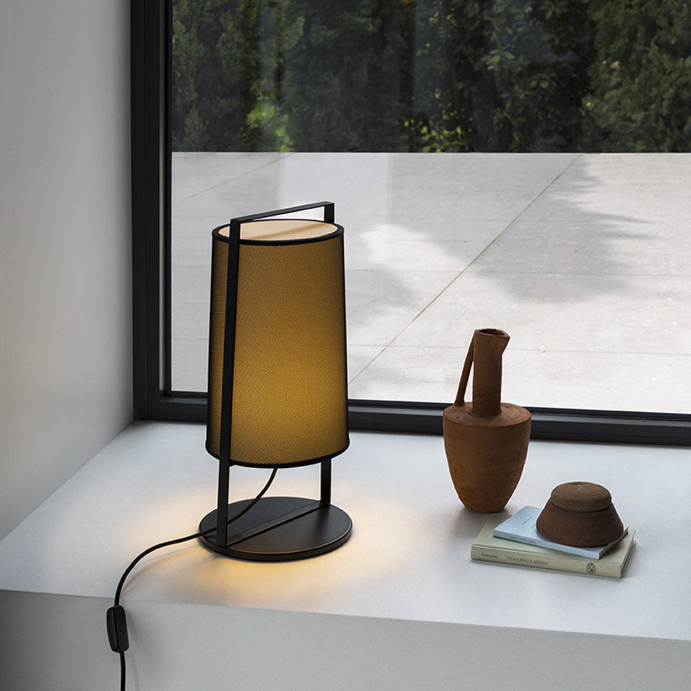 Macao Table Lamp in Detail.
