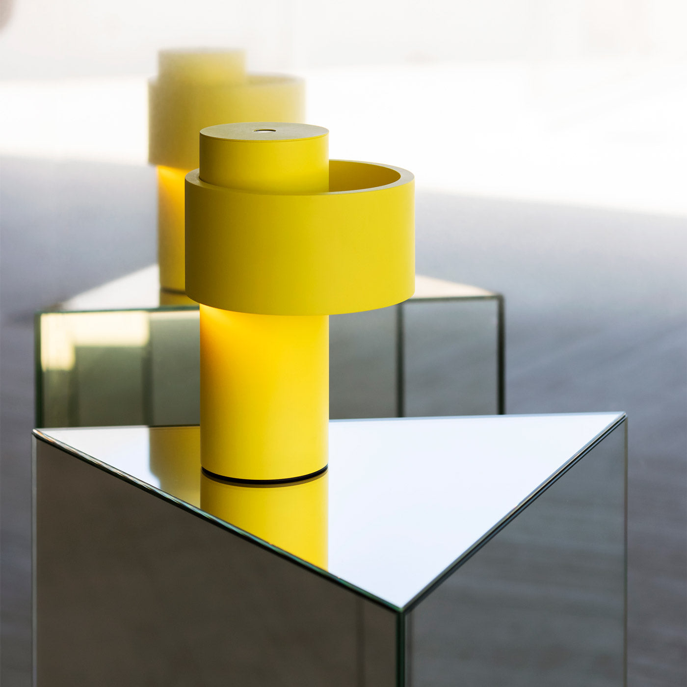 Nastro LED Rechargeable Table Lamp in Outside Area.