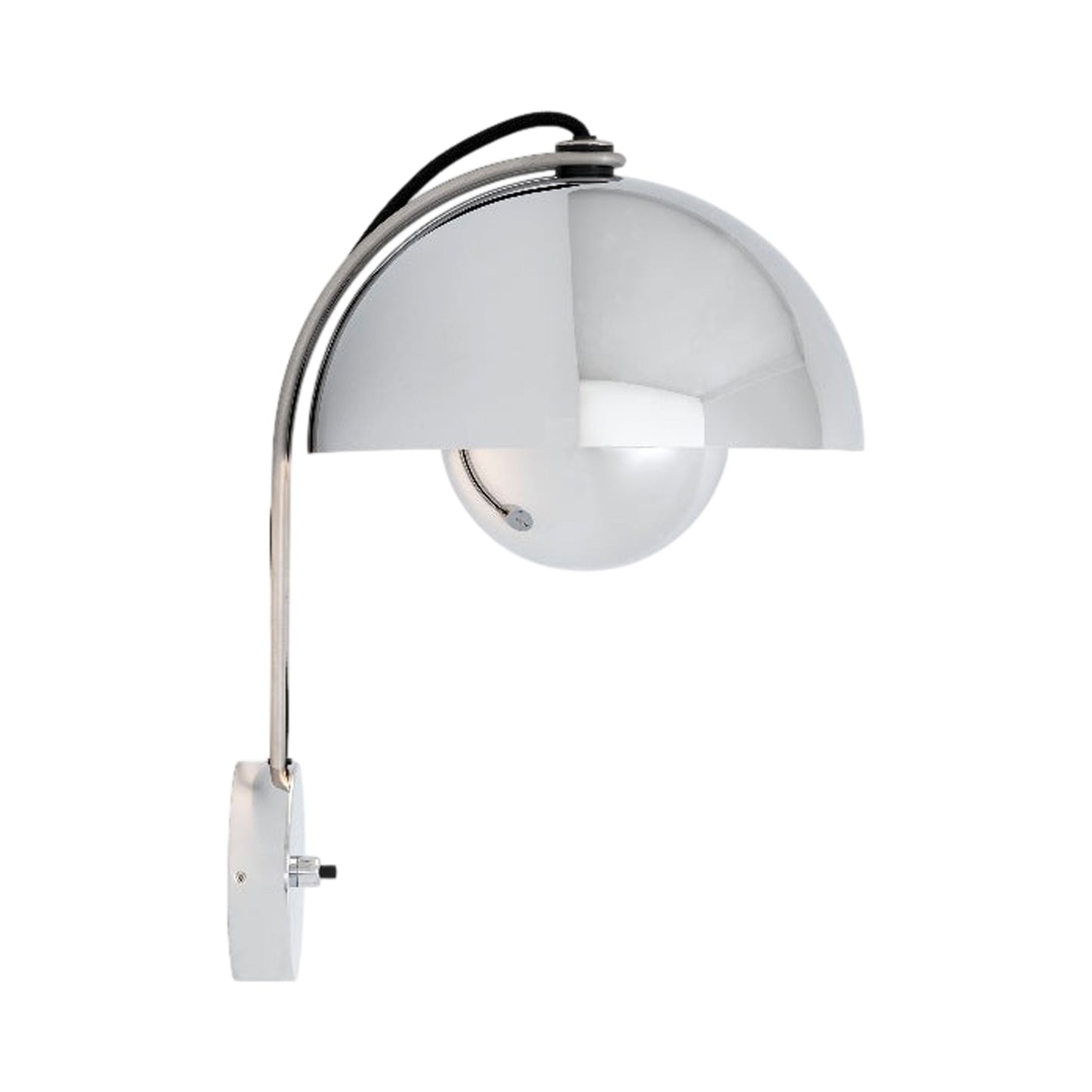 Flowerpot VP8 Wall Light in Chrome-Plated (Hardwired).