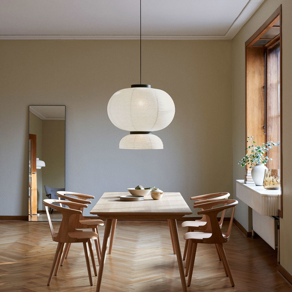 Formakami JH5 Pendant Light in dining room.
