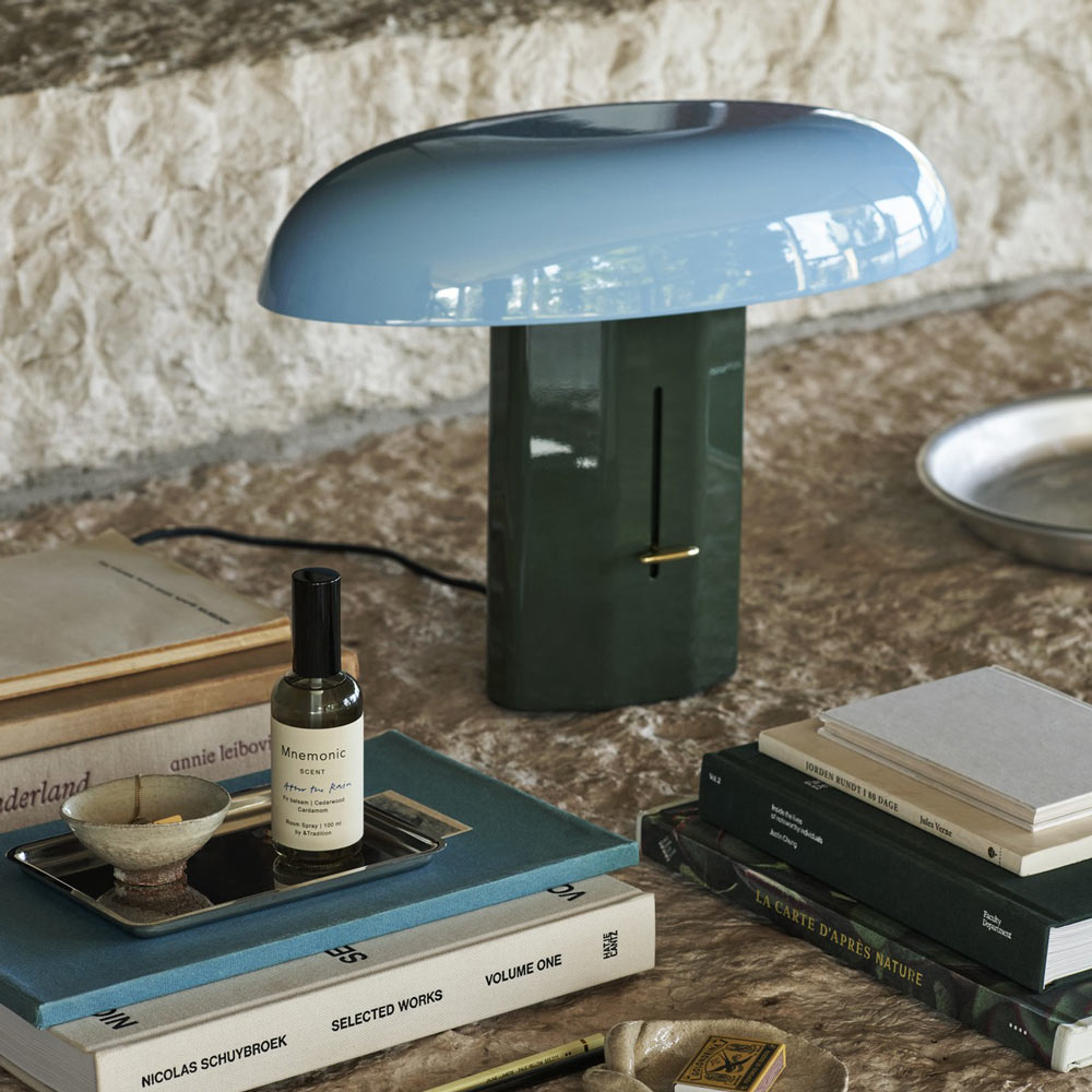 Montera JH2 Table Lamp in living room.