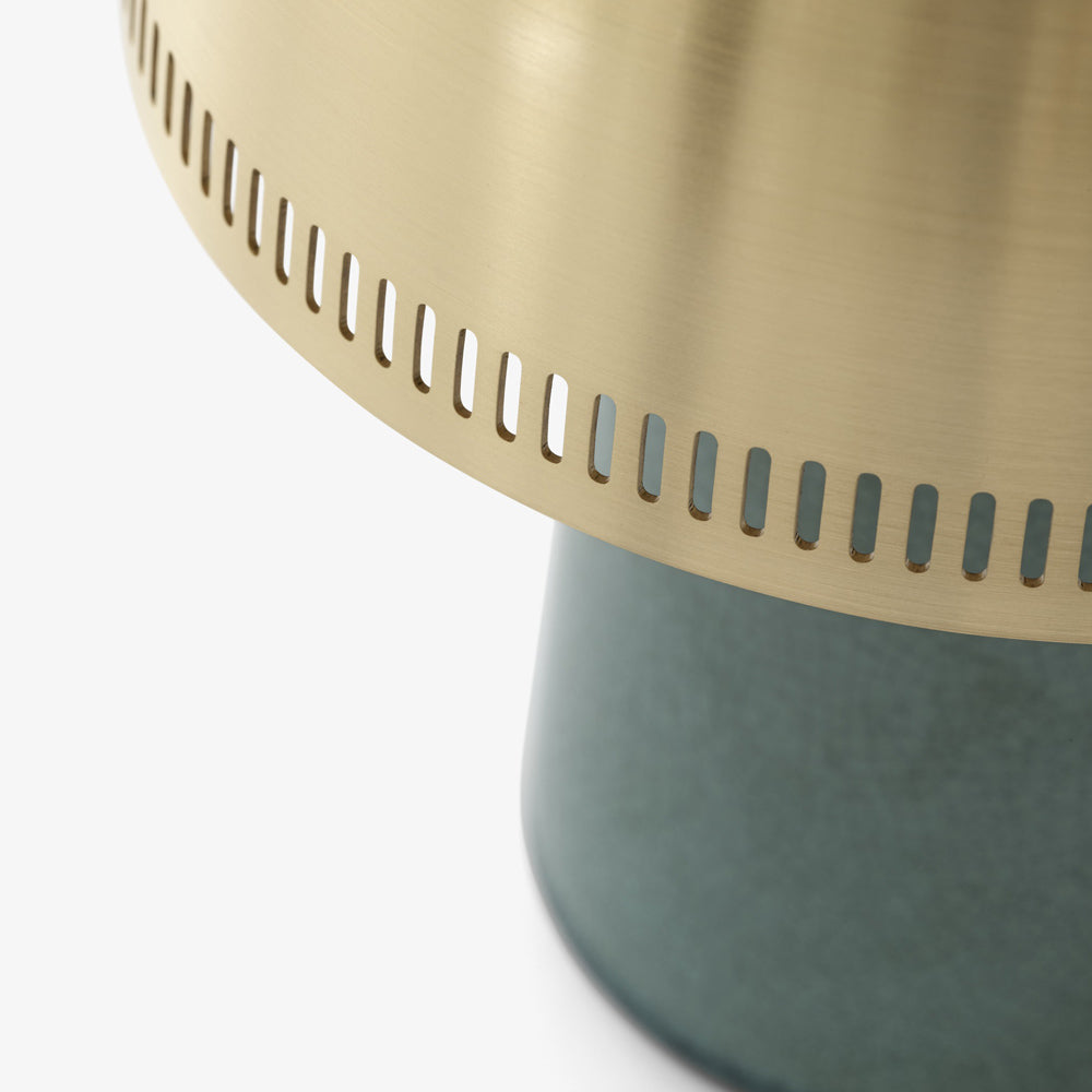 Raku SH8 Portable Table Lamp in Detail.