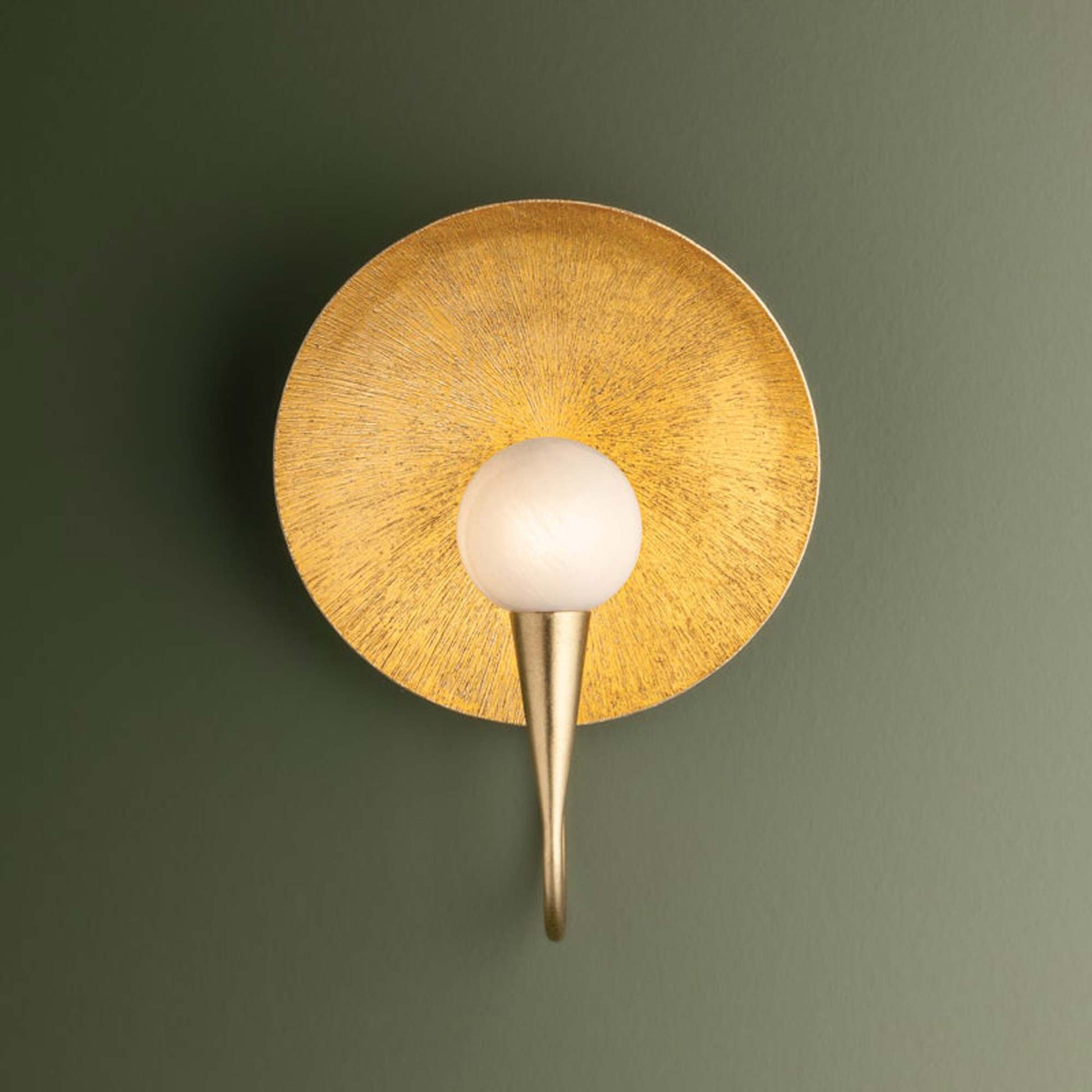Ahmad Wall Light in Detail.