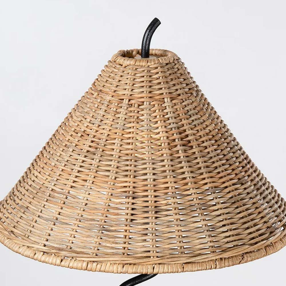 Alaric Table Lamp in Detail.