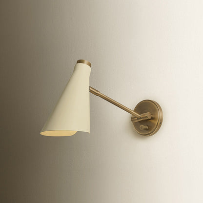 Andersen Single Wall Light in Detail.