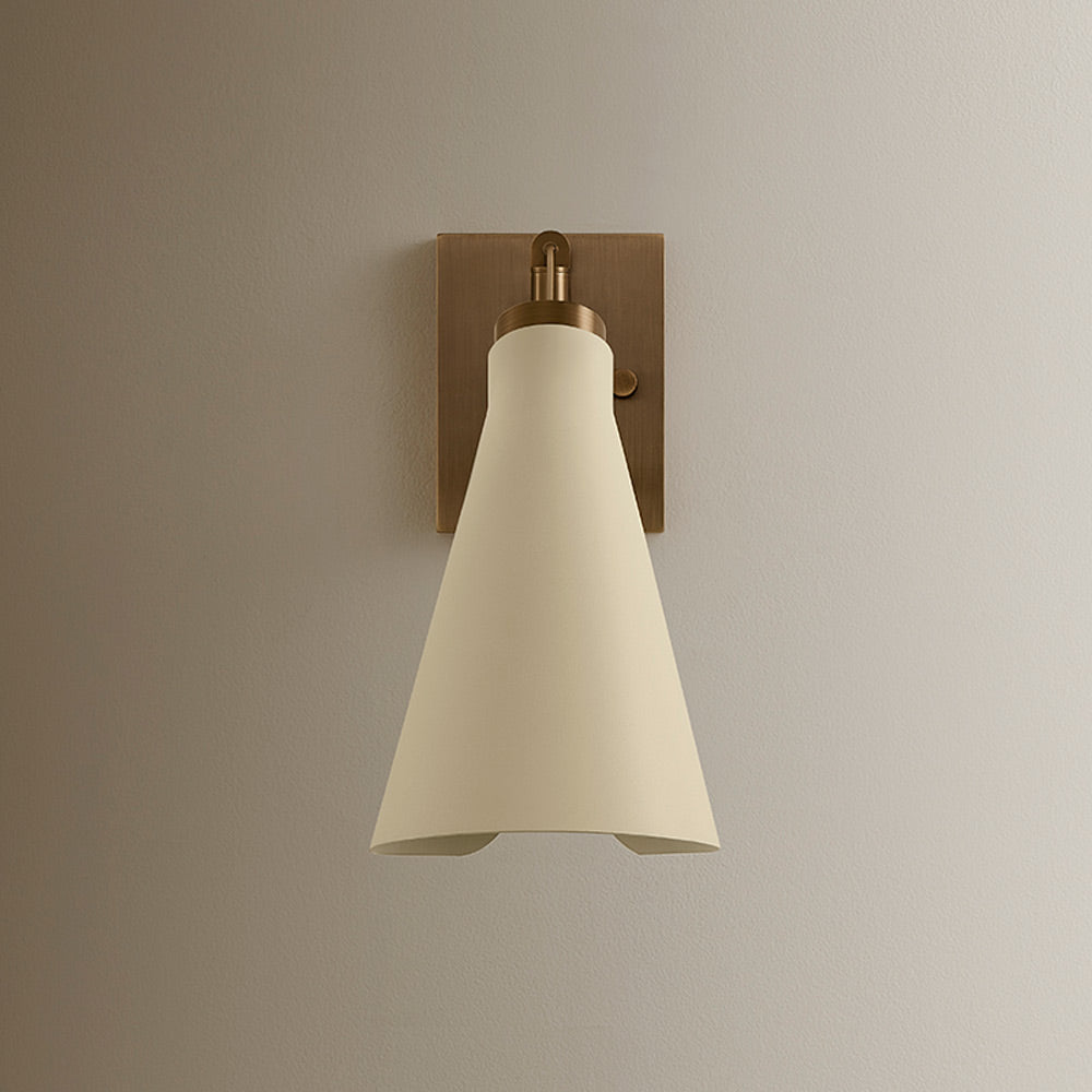 Andersen Wall Light in Detail.