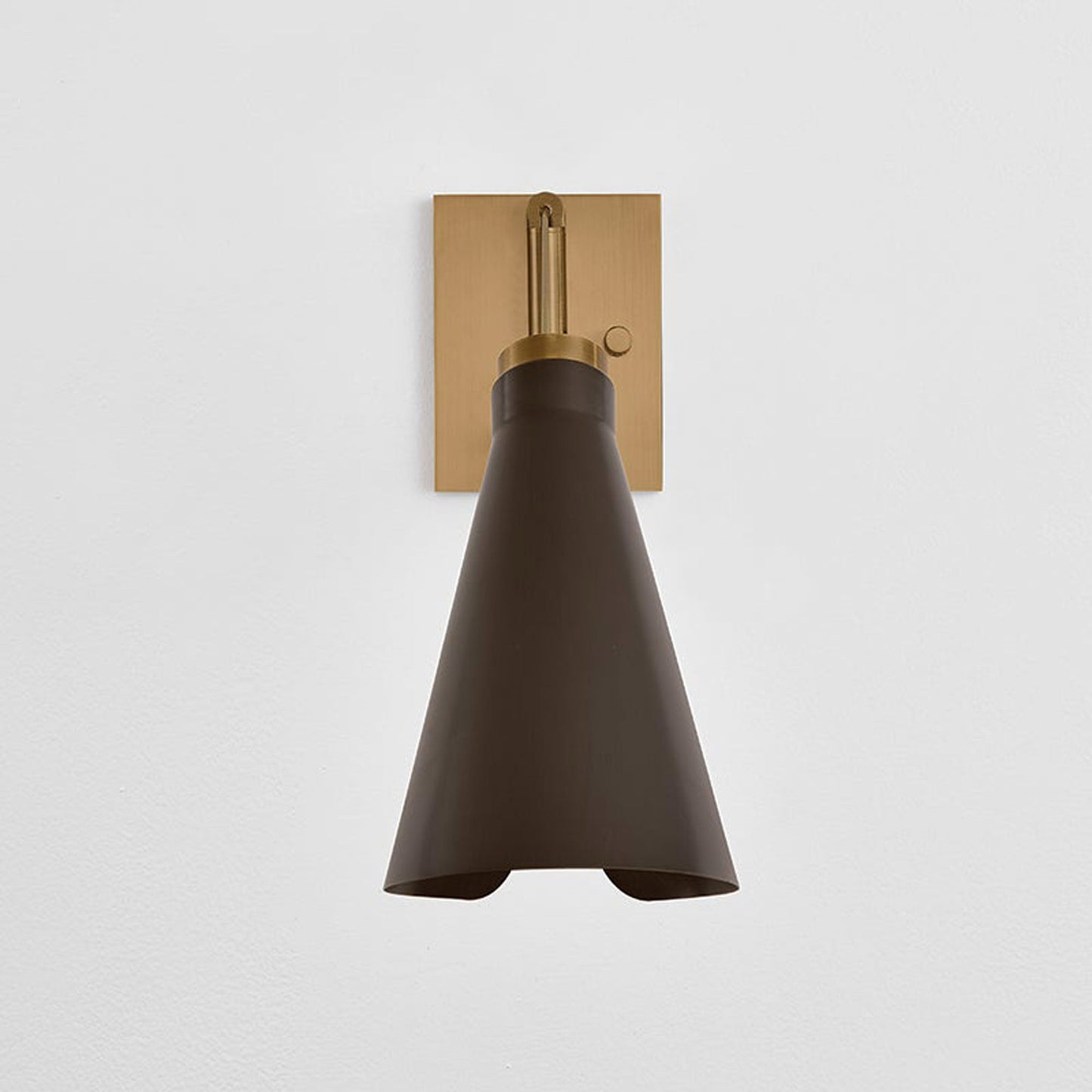 Andersen Wall Light in Detail.