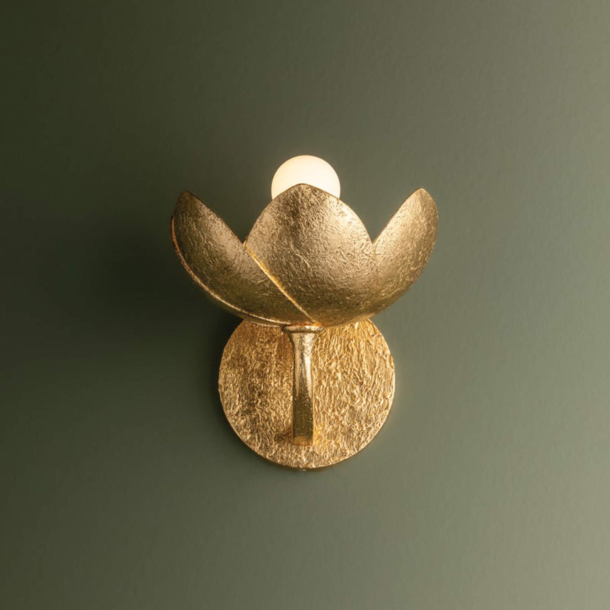 Arcata Wall Light in Detail.