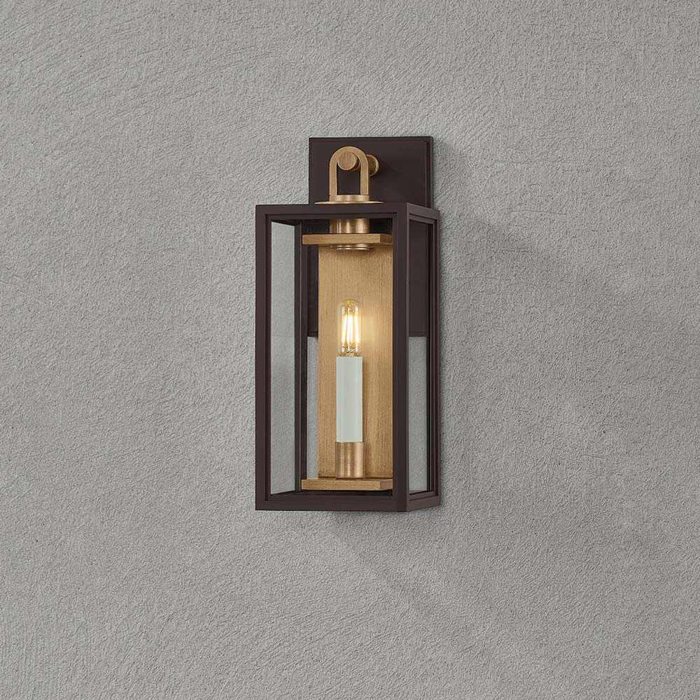 Arnold Outdoor Wall Light in Detail.