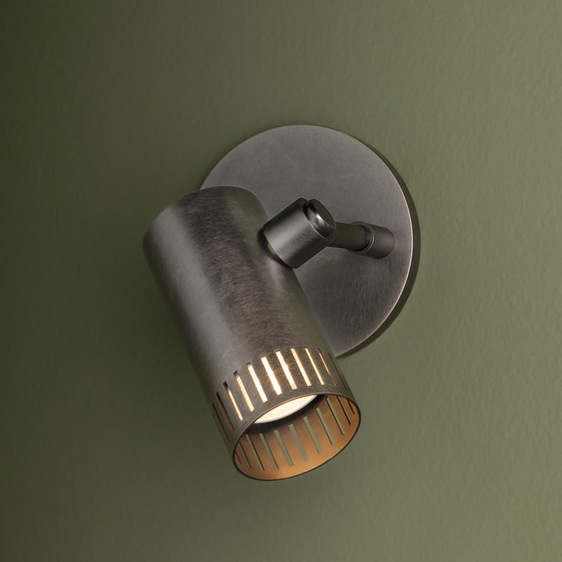 Arrow Wall Light in Detail.