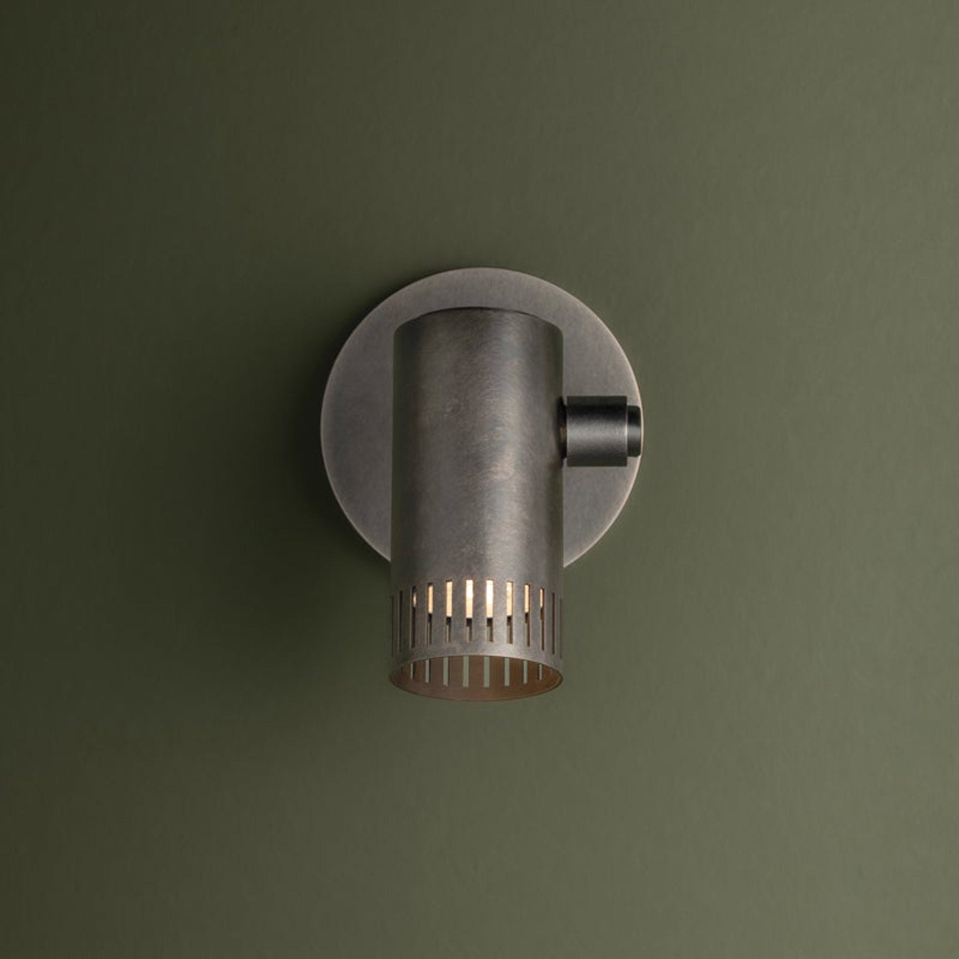 Arrow Wall Light in Detail.