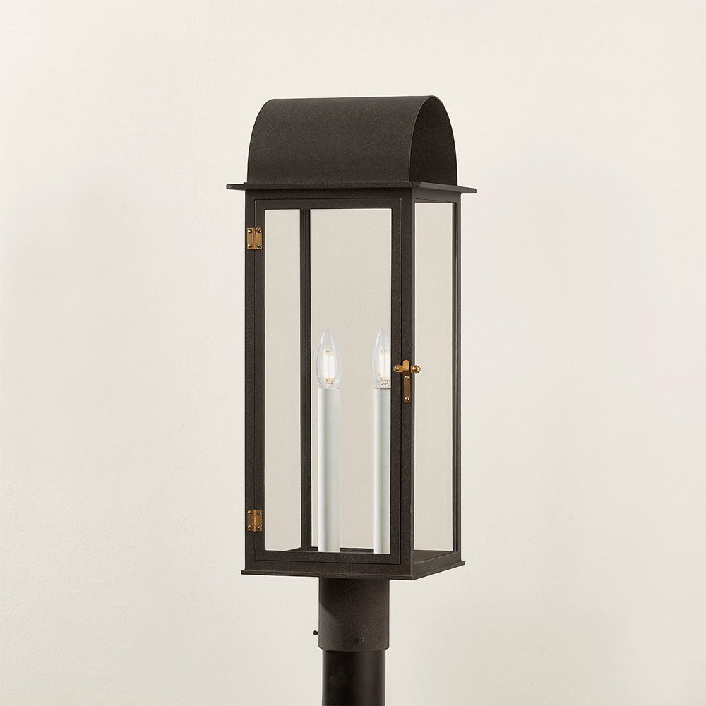 Bohen Outdoor Post Light in Detail.