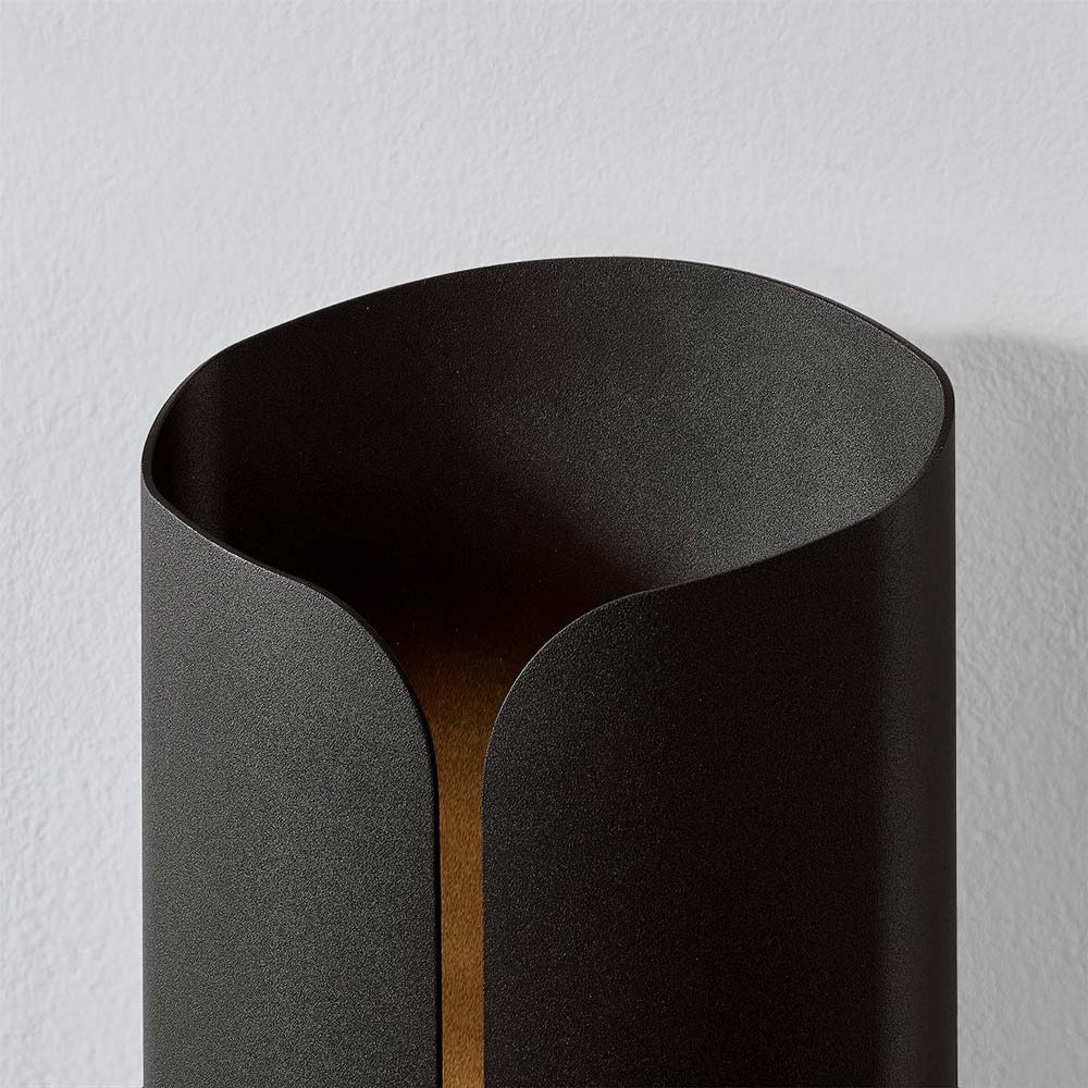 Cole Outdoor LED Wall Light in Detail.