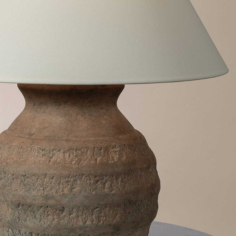 Dorian Table Lamp in Detail.