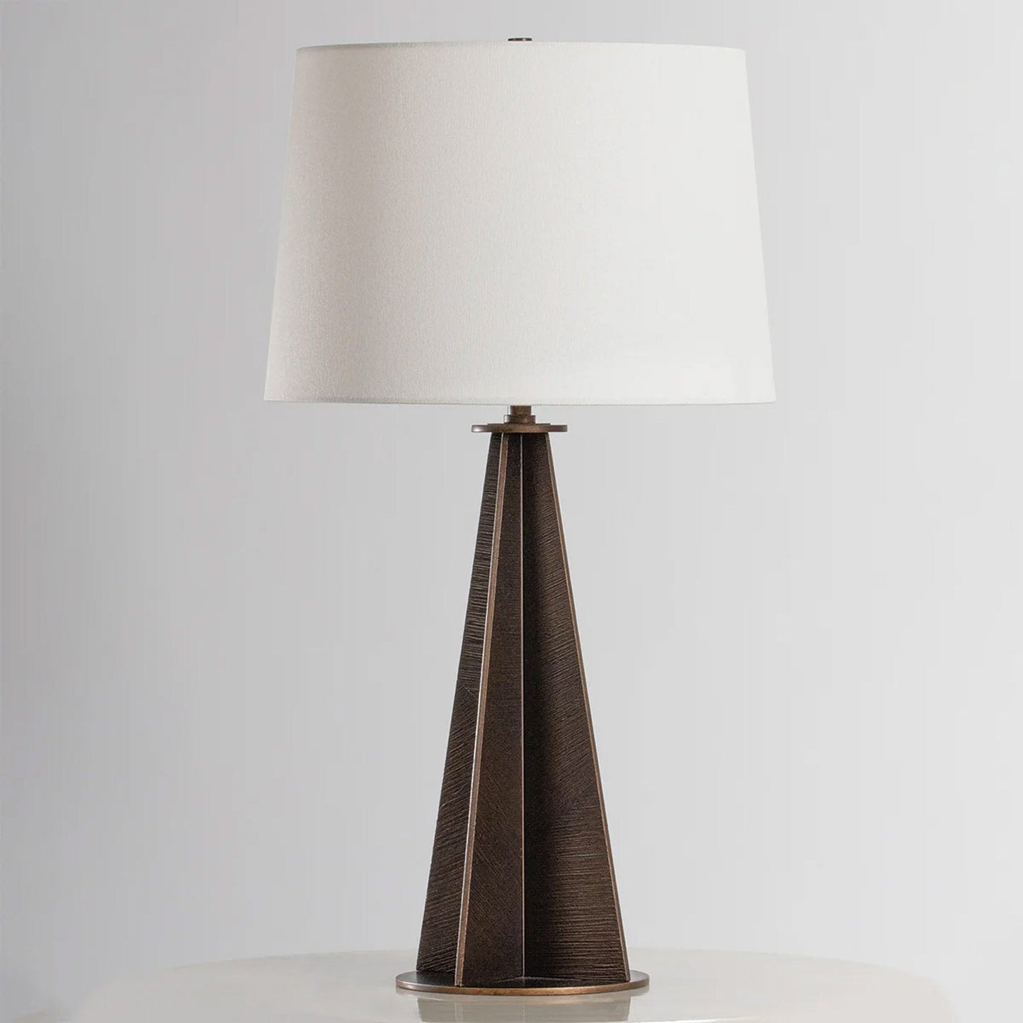 Finn Table Lamp in Detail.
