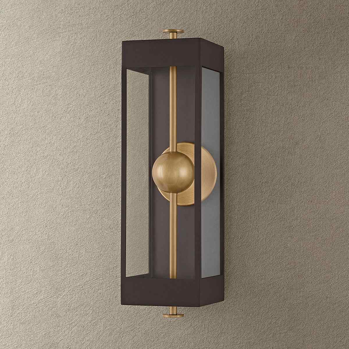 Garvey Outdoor LED Wall Light in Detail.
