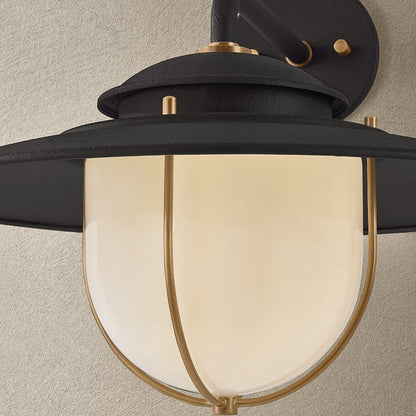 Greentree Outdoor Wall Light in Detail.
