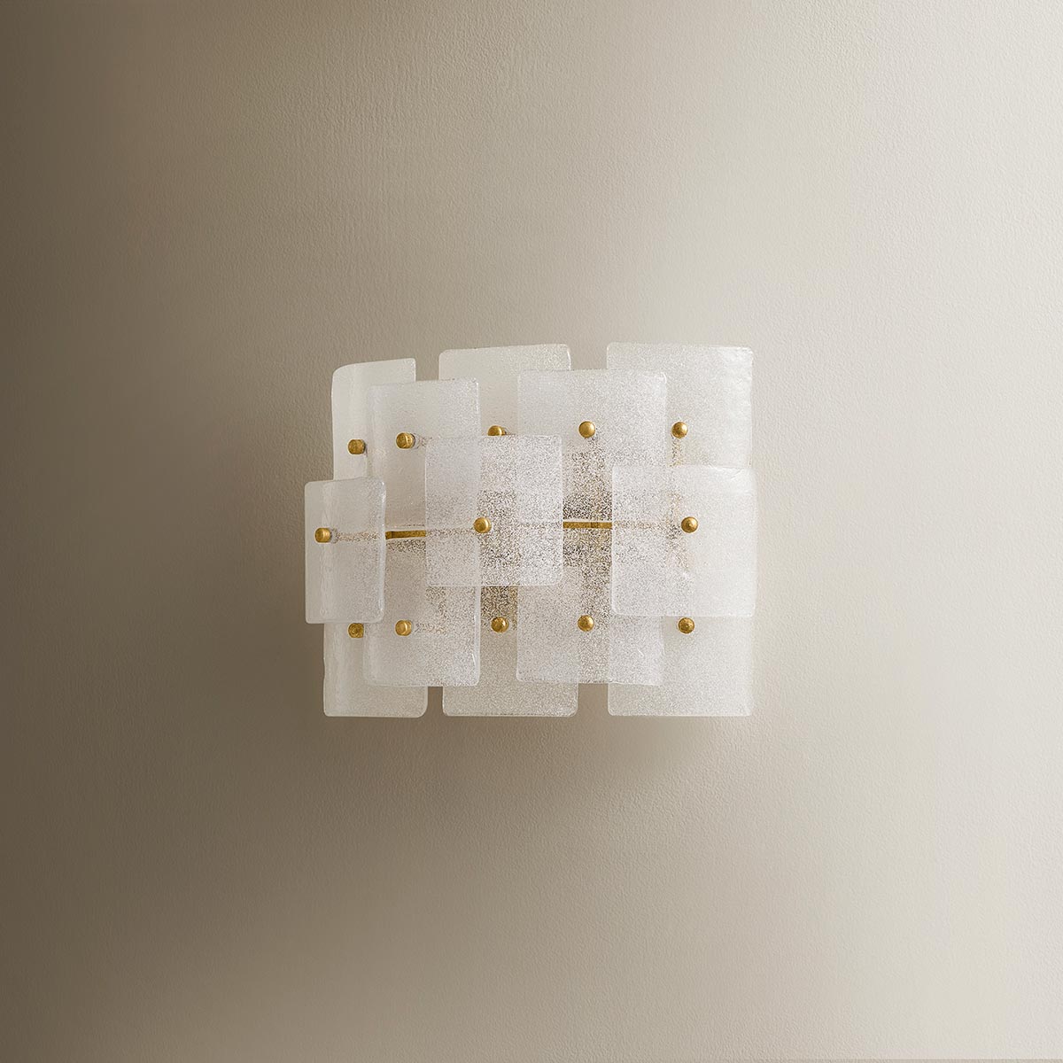 Jacik Wall Light in Detail.