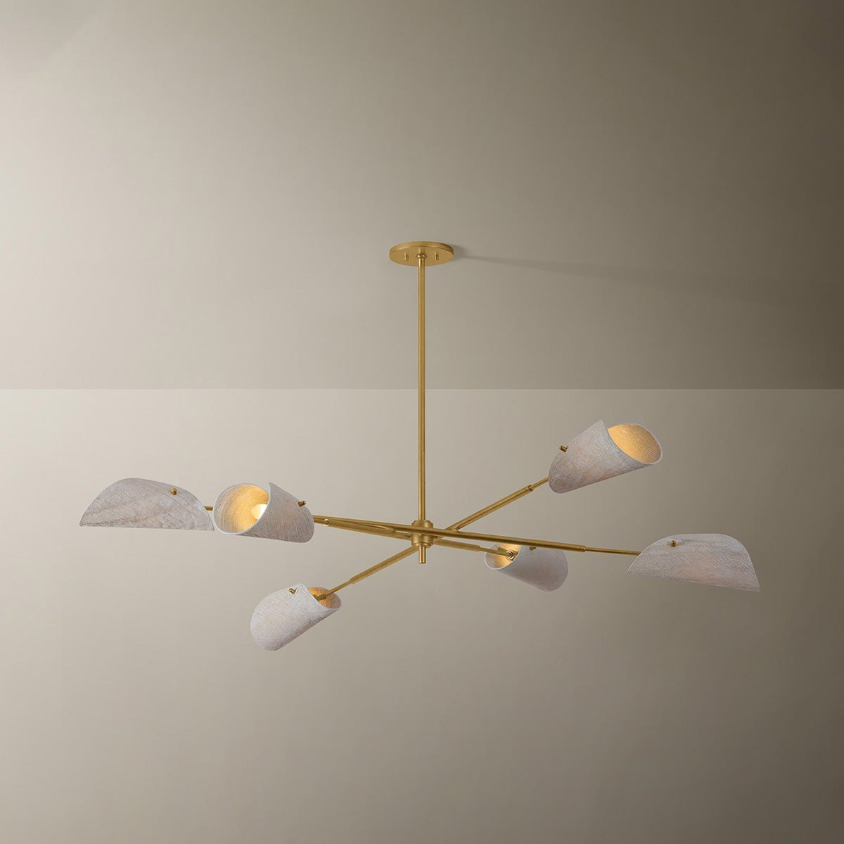 Ken Chandelier in Detail.