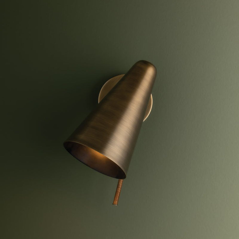 Kobe Wall Light in Detail.