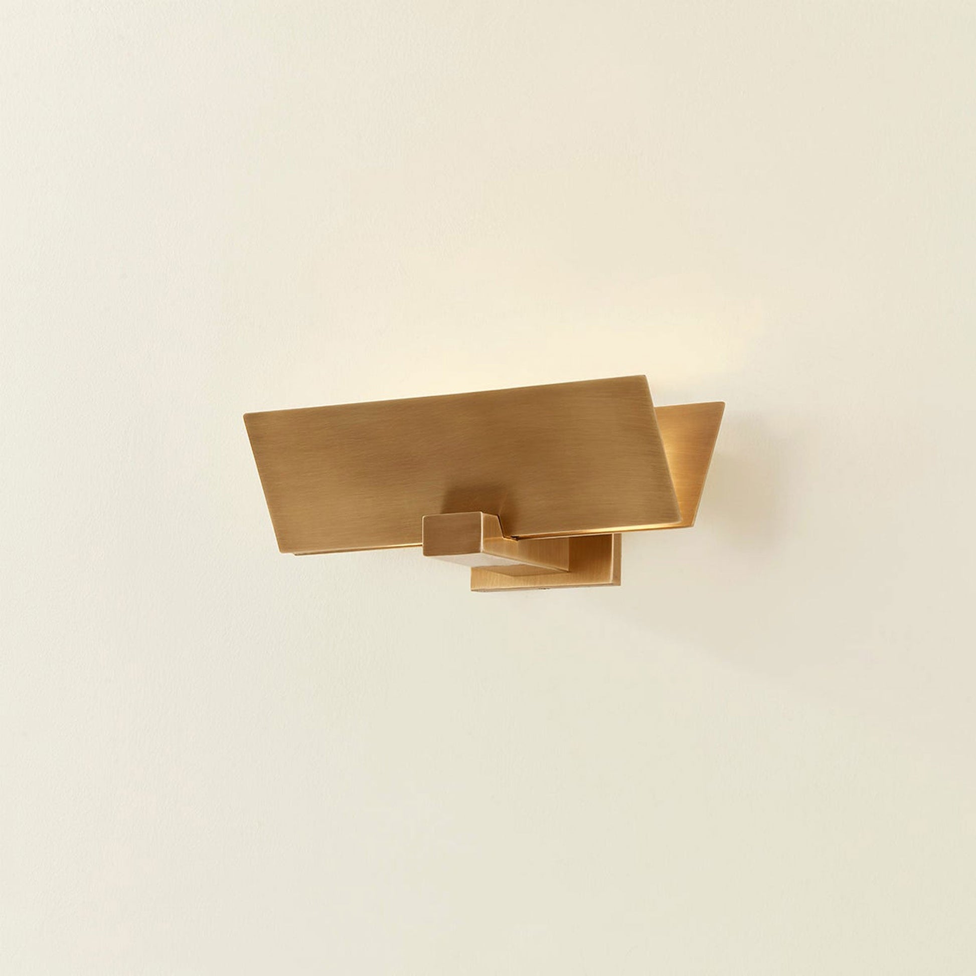 Lander Wall Light in Detail.