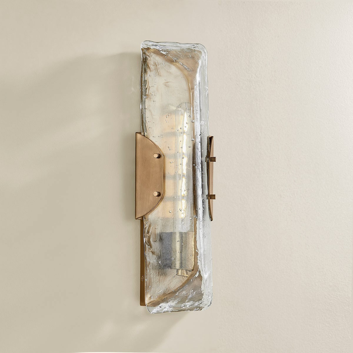 Nordic Wall Light in Detail.