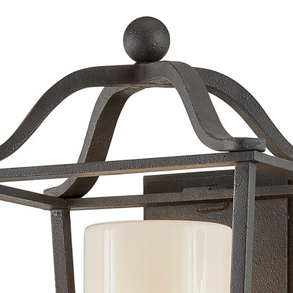 Princeton Outdoor Wall Light in Detail.