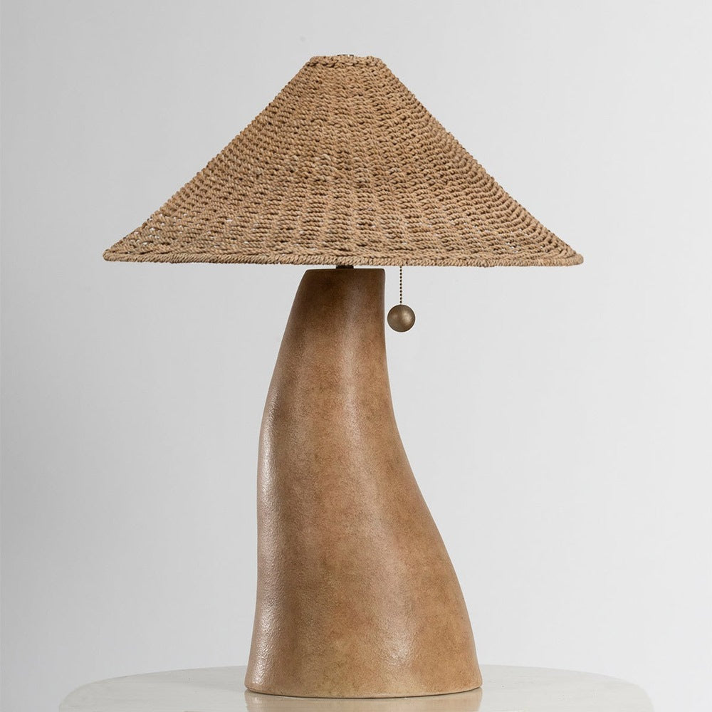 Seyla Table Lamp in Detail.