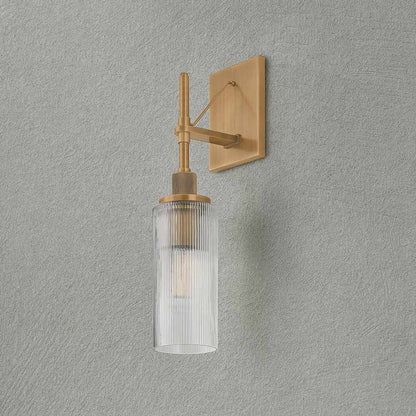 Shenandoah Outdoor Wall Light in Detail.