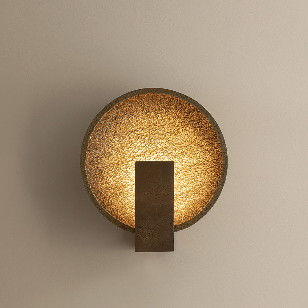 Sol LED Wall Light in Detail.