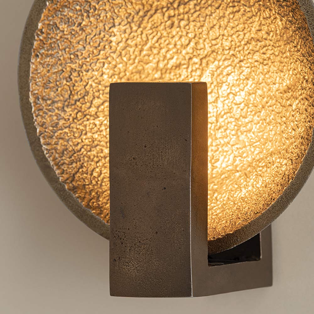 Sol LED Wall Light in Detail.