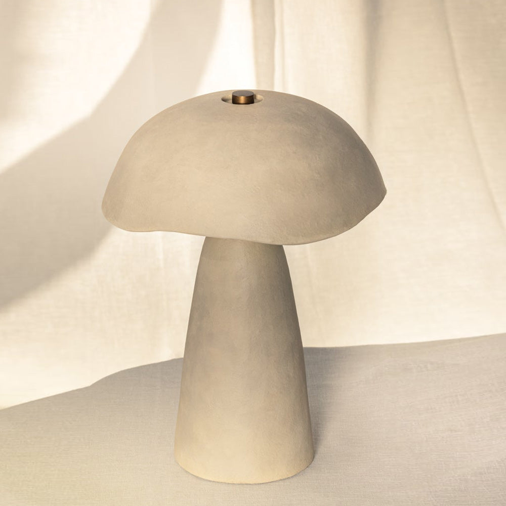 Soloma Table Lamp in Detail.