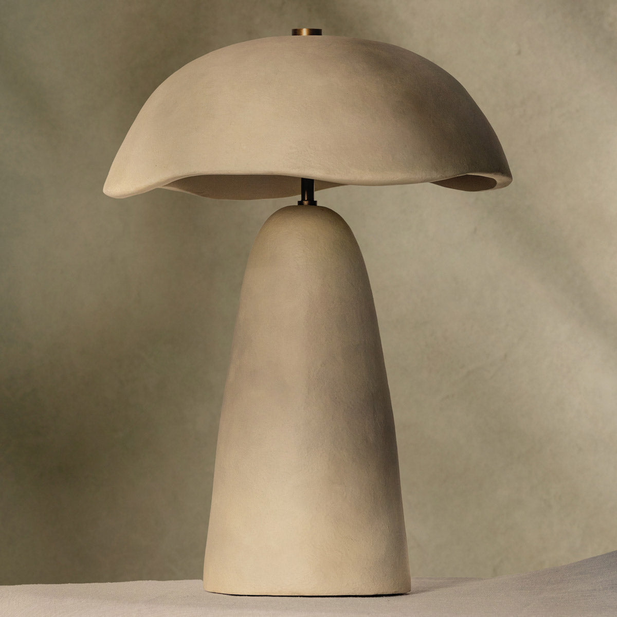 Soloma Table Lamp in Detail.