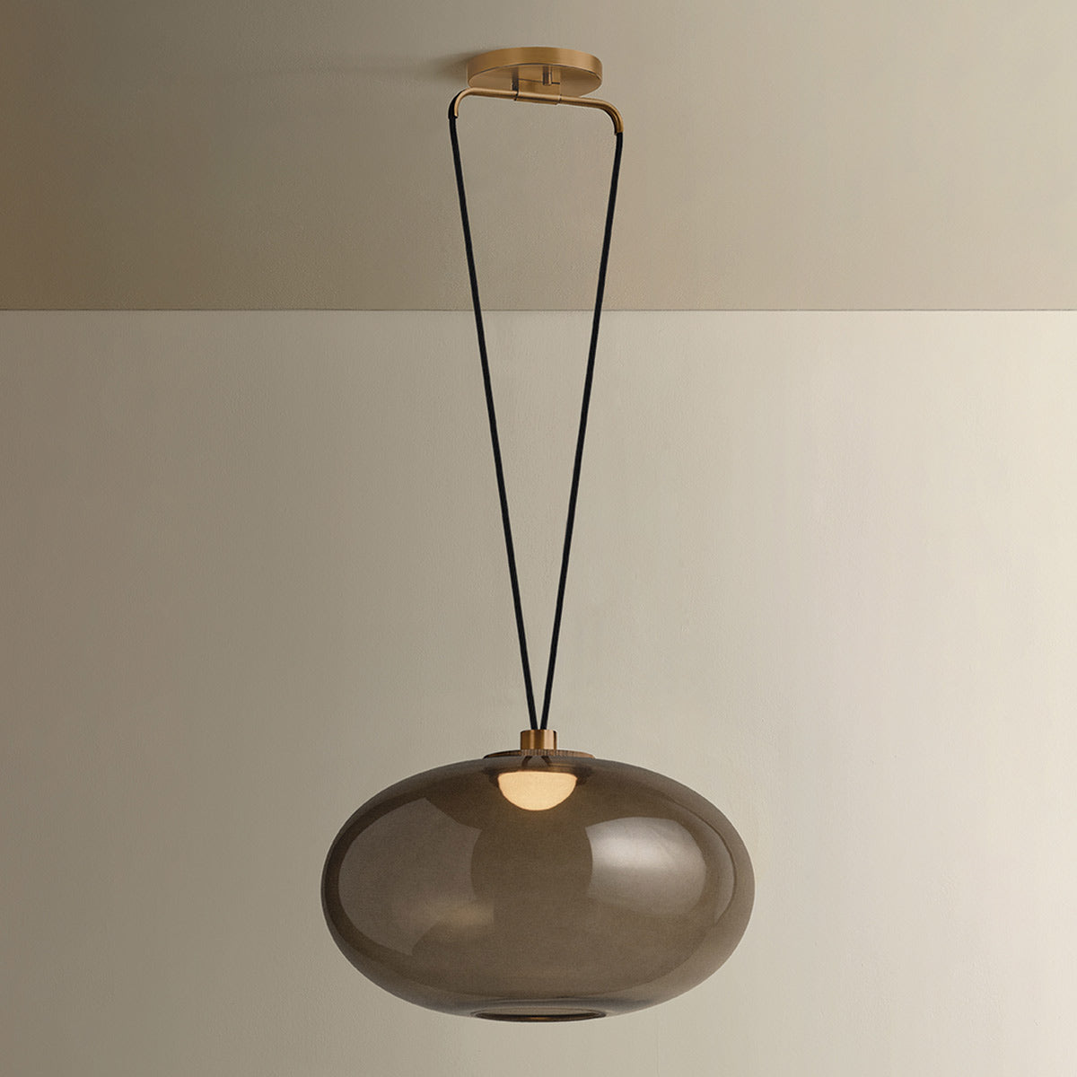 Walz LED Pendant Light in Detail.
