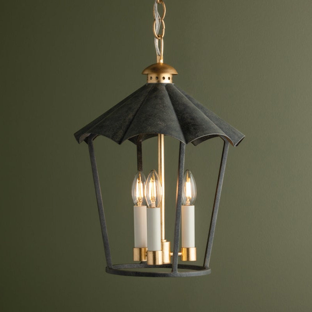 Wildomar Pendant Light in Detail.