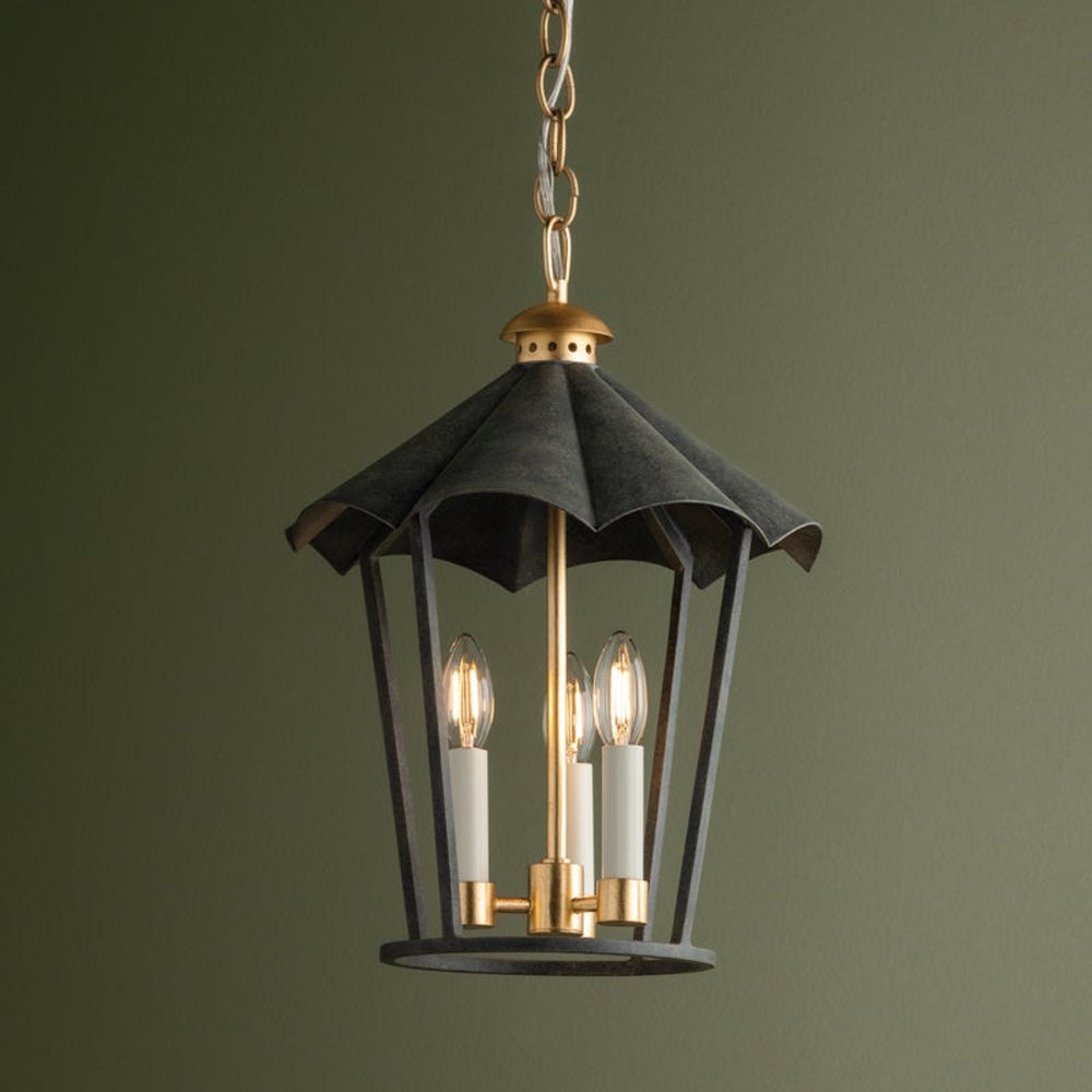 Wildomar Pendant Light in Detail.