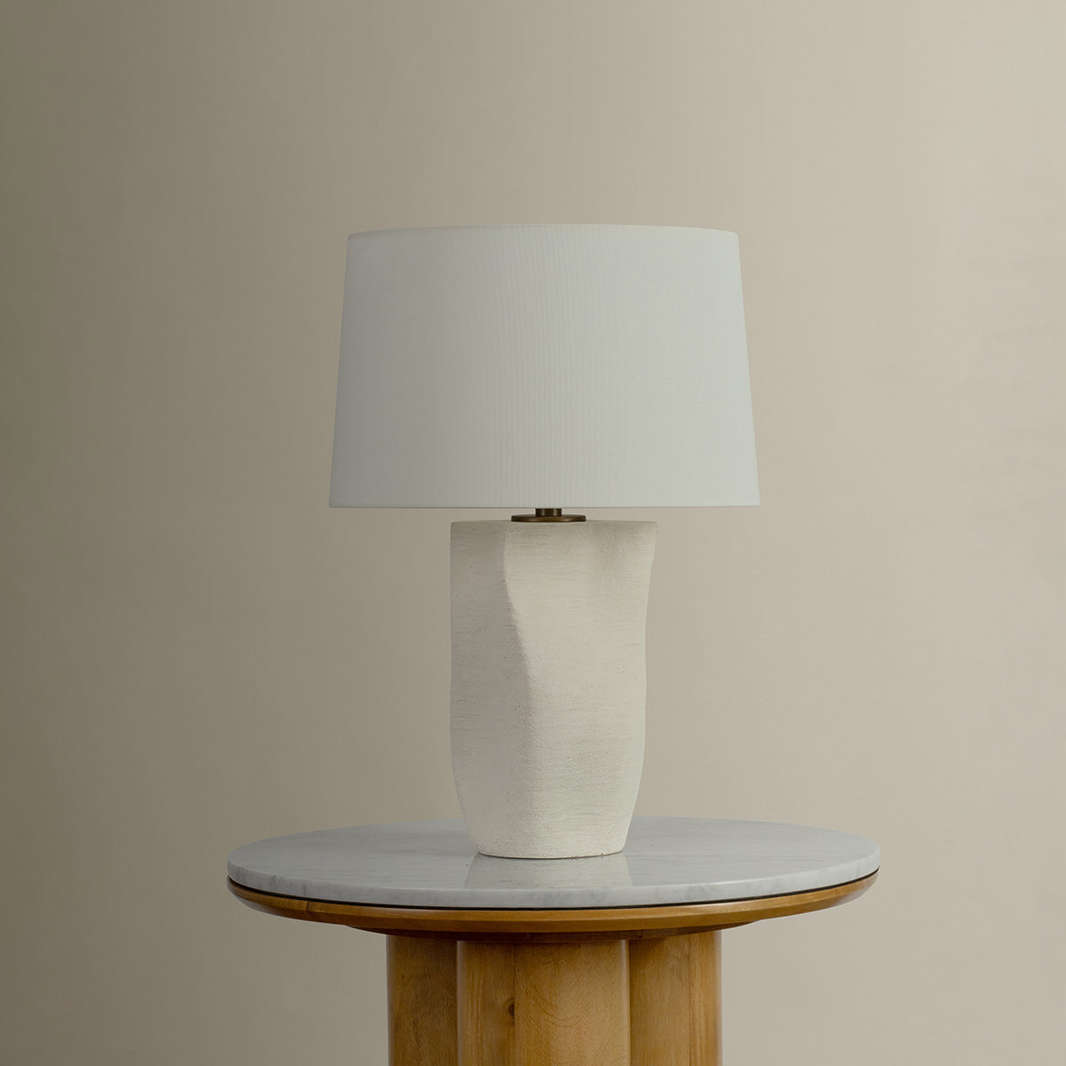 Zorin Table Lamp in Detail.