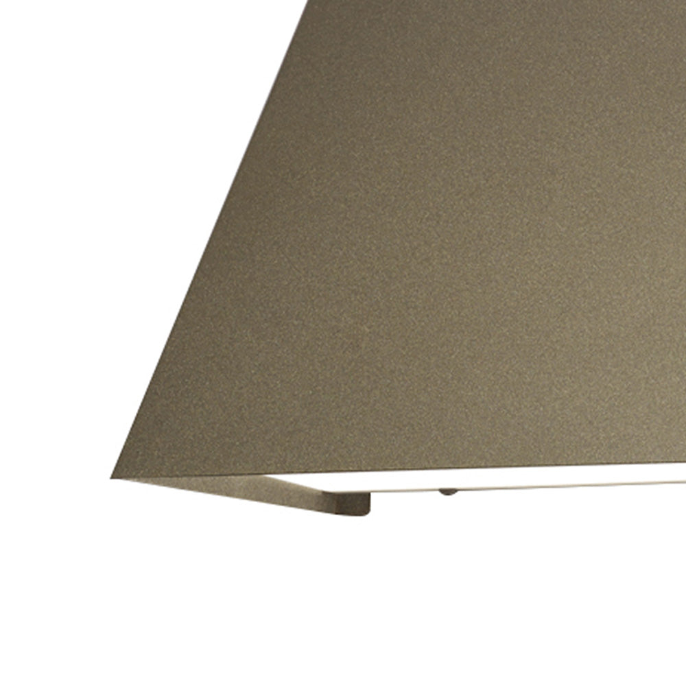Fortis 1839 Outdoor LED Wall Light in Detail.