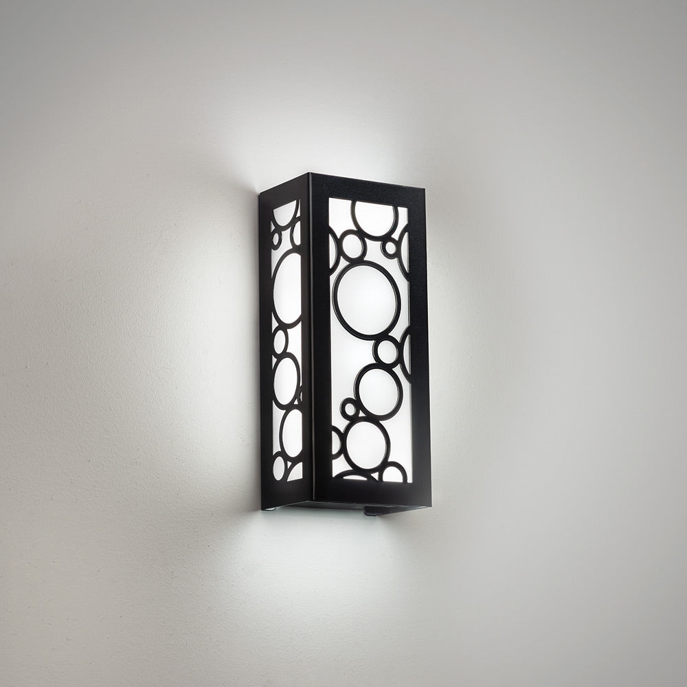 Modelli Outdoor LED Wall Light in Detail.