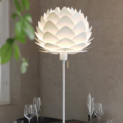 Aluvia Floor Lamp in dining room.